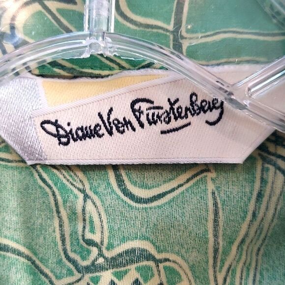 Diane von Furstenberg Green Print Vintage Jumpsuit Sz L - Picture 4 of 11